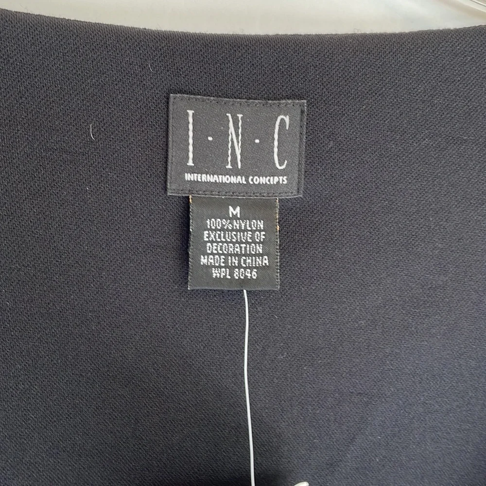 I.N.C. Women's Blouse Sequines Black NWT Size Medium ( would fit a small). - Picture 2 of 8